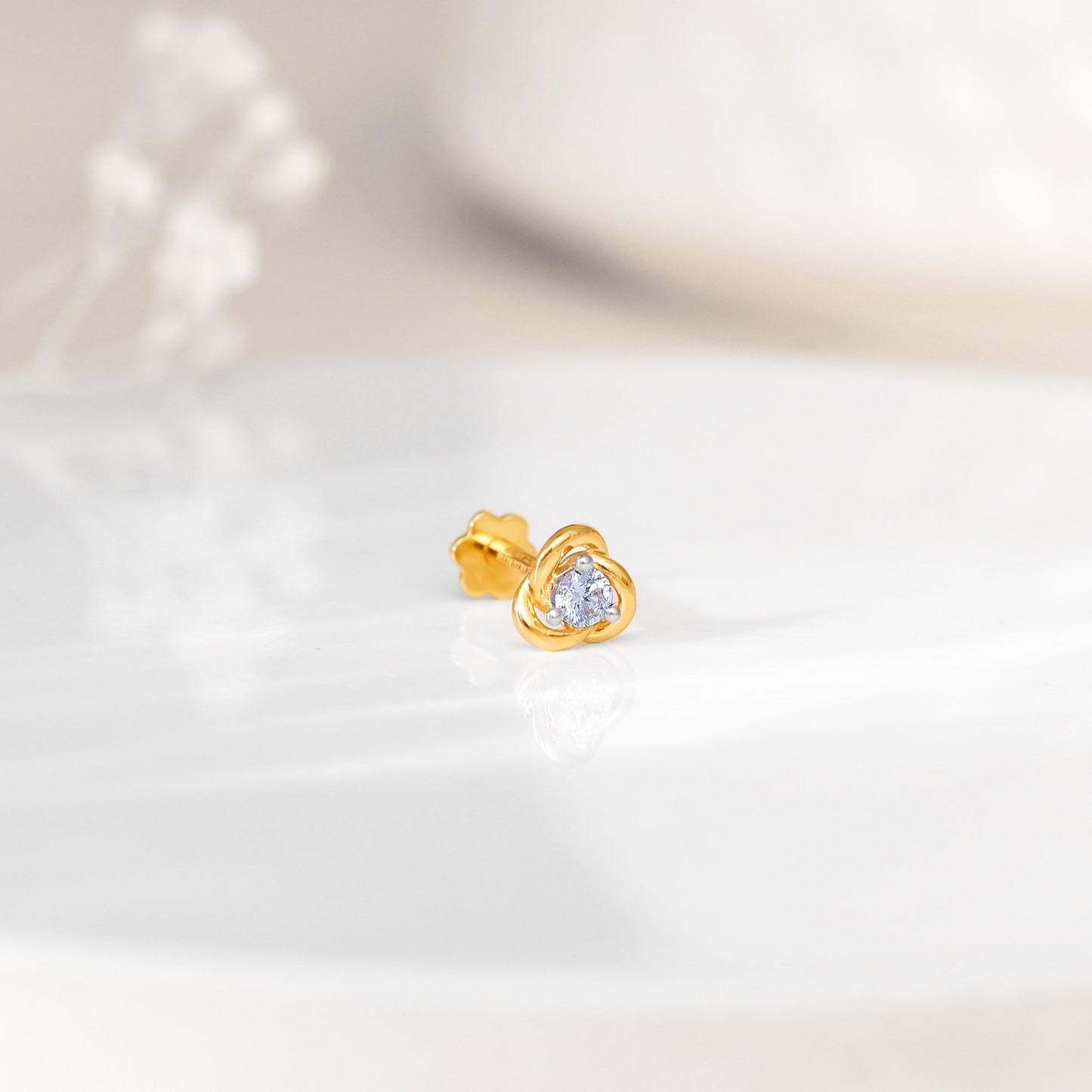 Gold Hyacinth Lab Grown Diamond Nose Pin