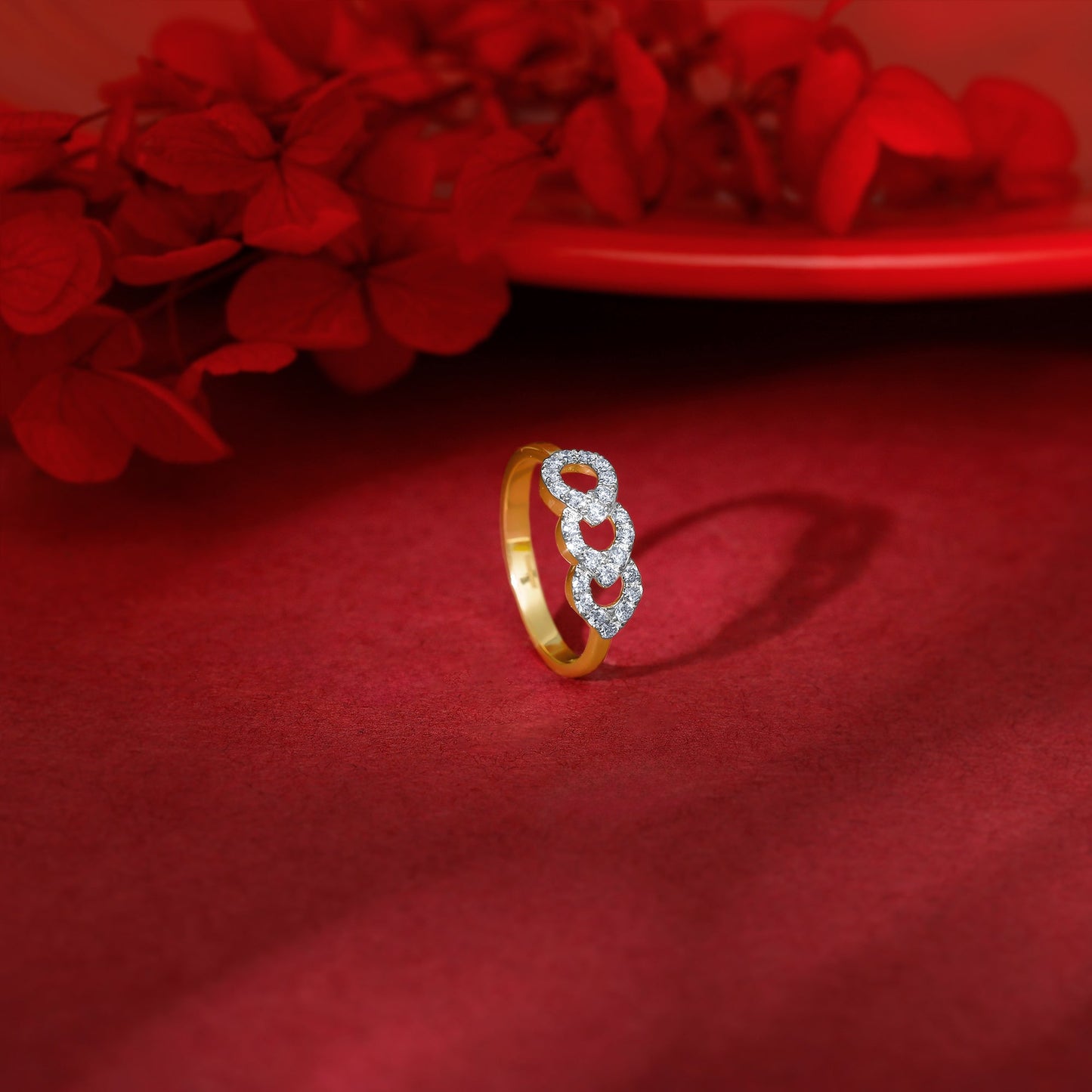 Gold Aureline Diamond Ring